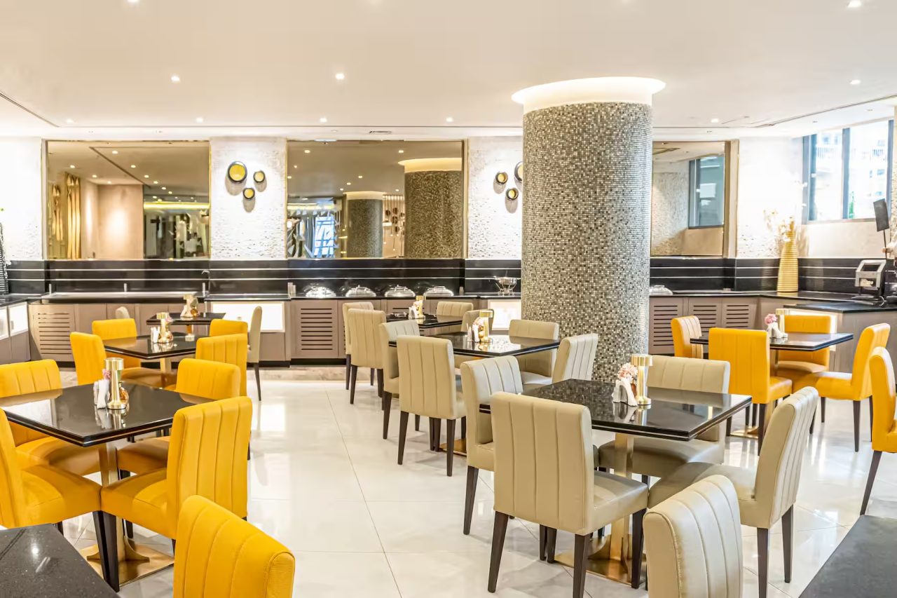 Howard Johnson Plaza by Wyndham Dubai