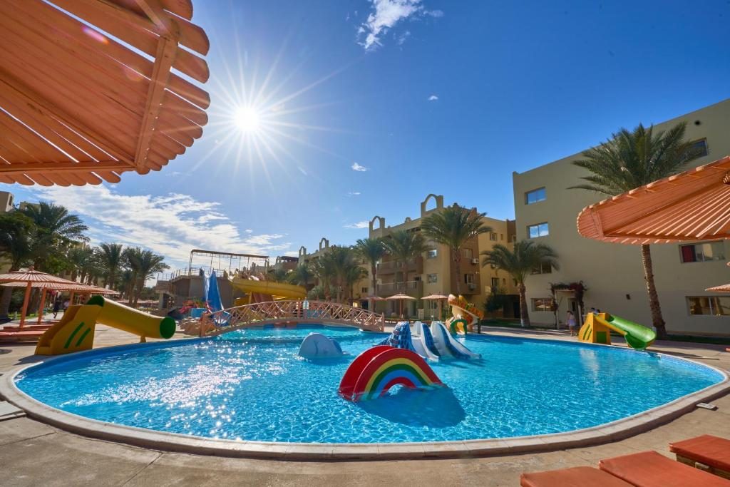 El Karma Aqua Beach Resort