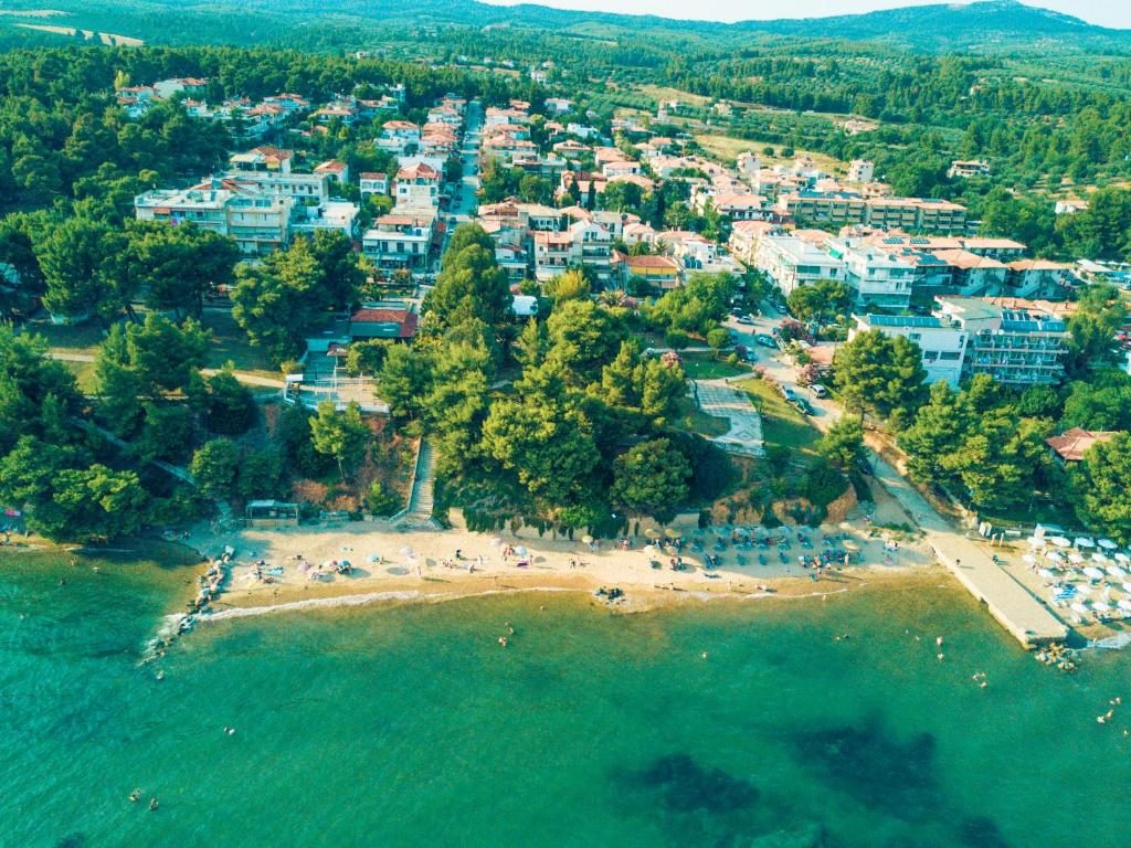Vozina Hotel Halkidiki