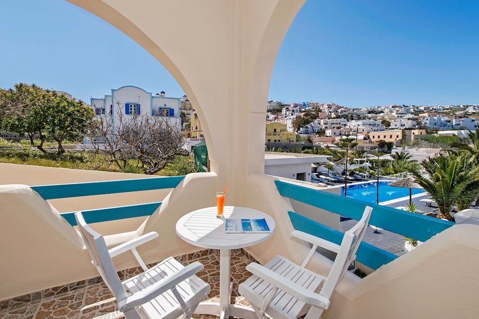 Alizea Villas & Suites