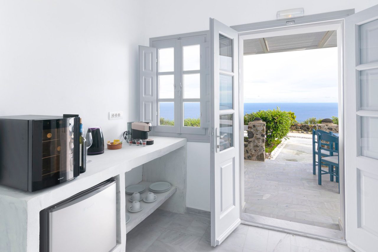 Phaos Santorini Suites