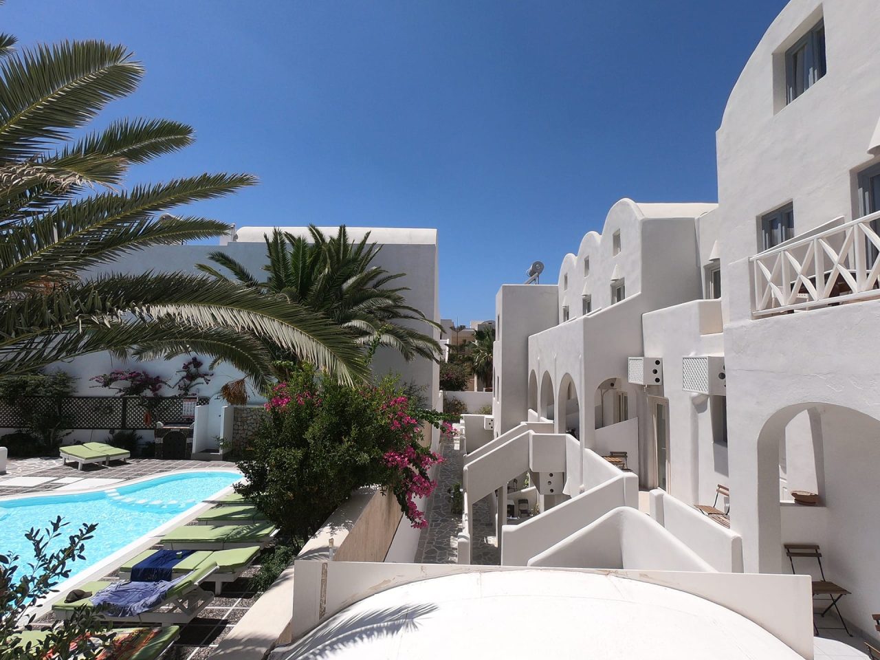 Anny Studios Perissa Beach