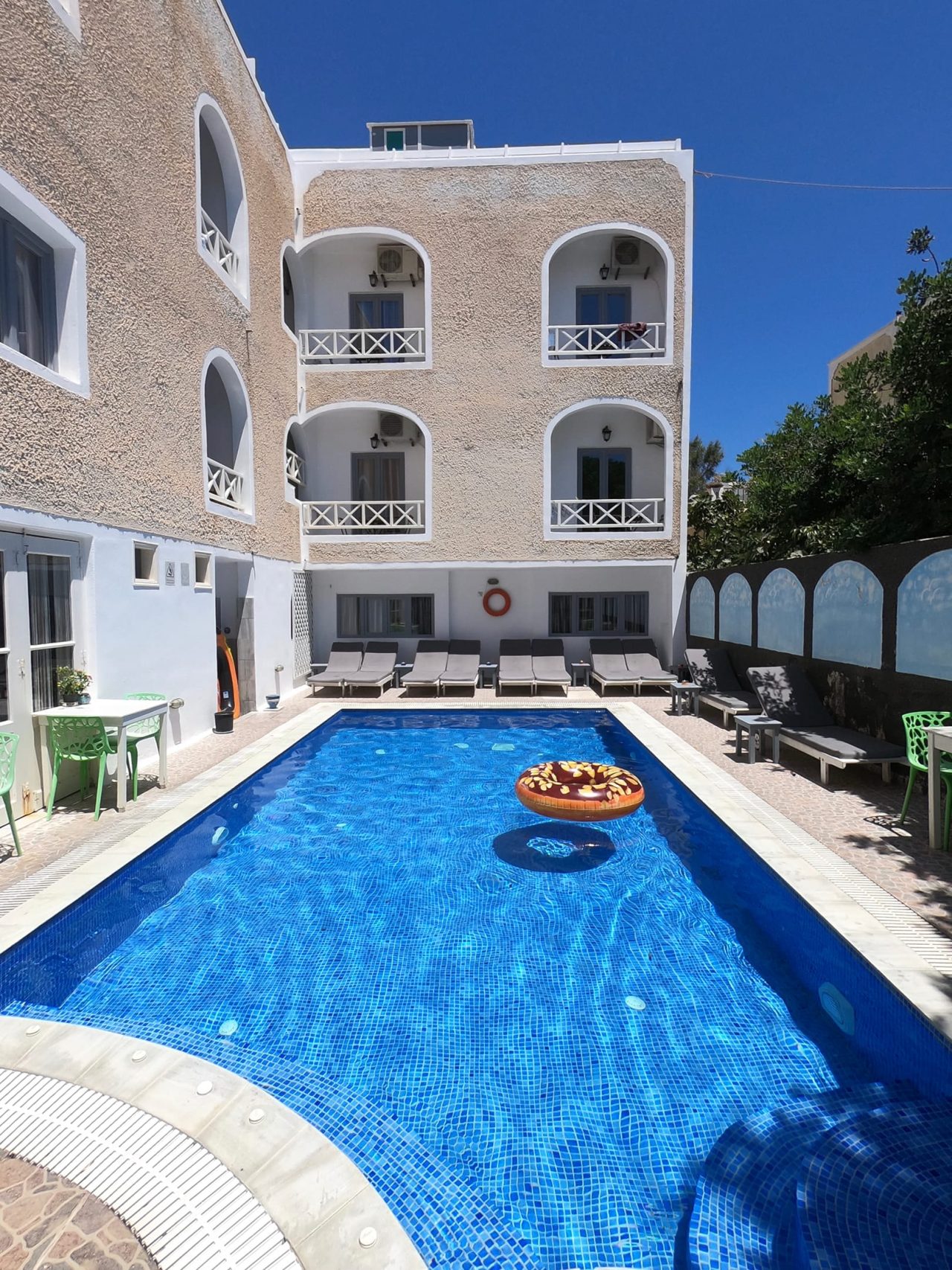 Anny Studios Perissa Beach