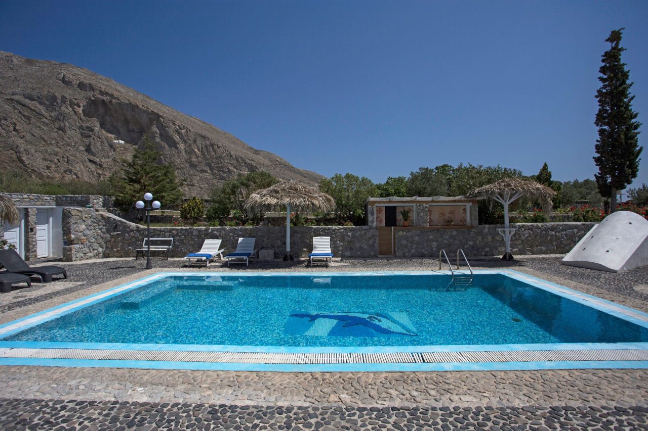 The Birds Villa Apartments Santorini