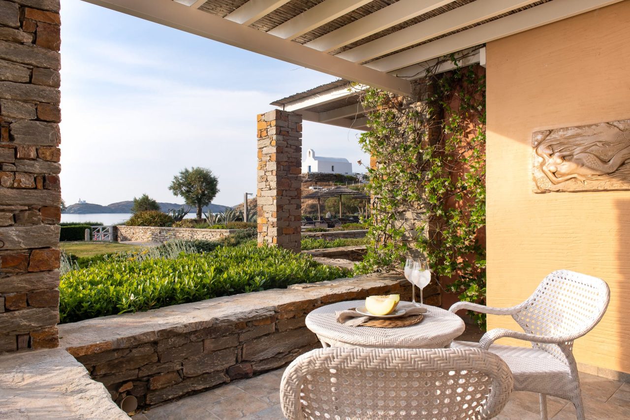 Porto Kea Suites
