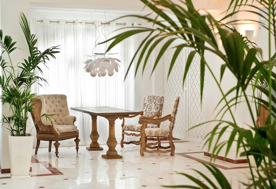 Santorini Palace Hotel