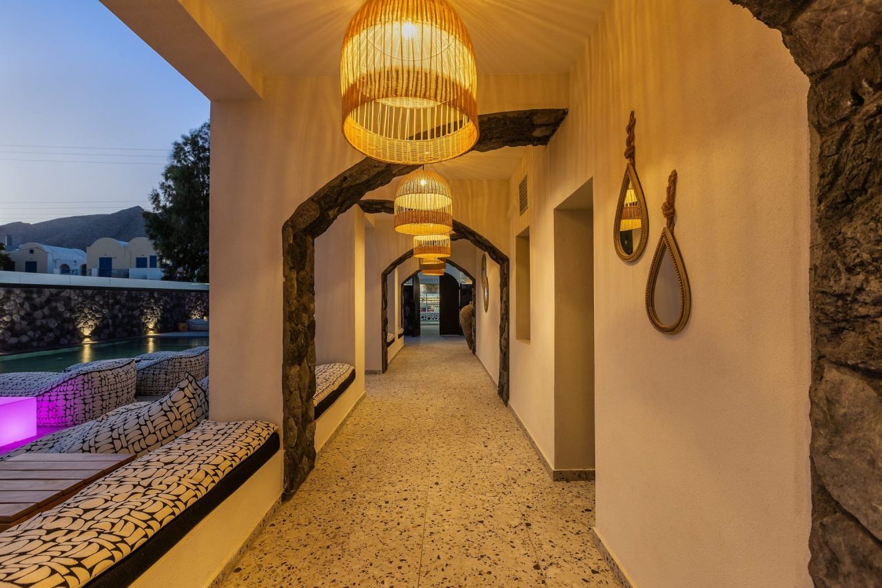 Drossos Hotel Santorini