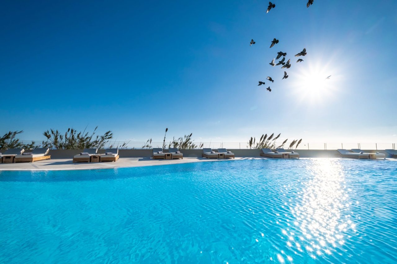 The Majestic Hotel Santorini
