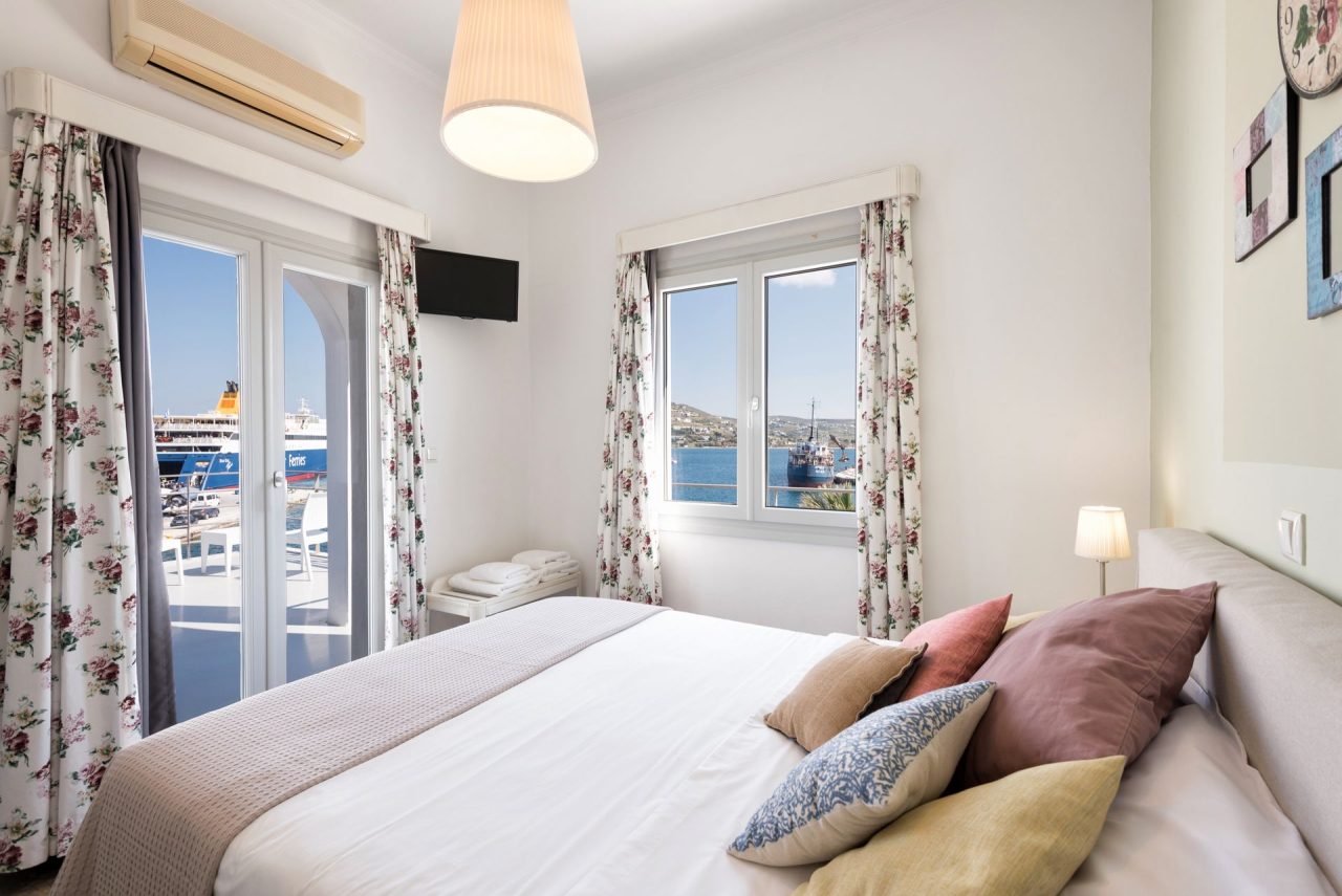 Oasis Hotel Paros