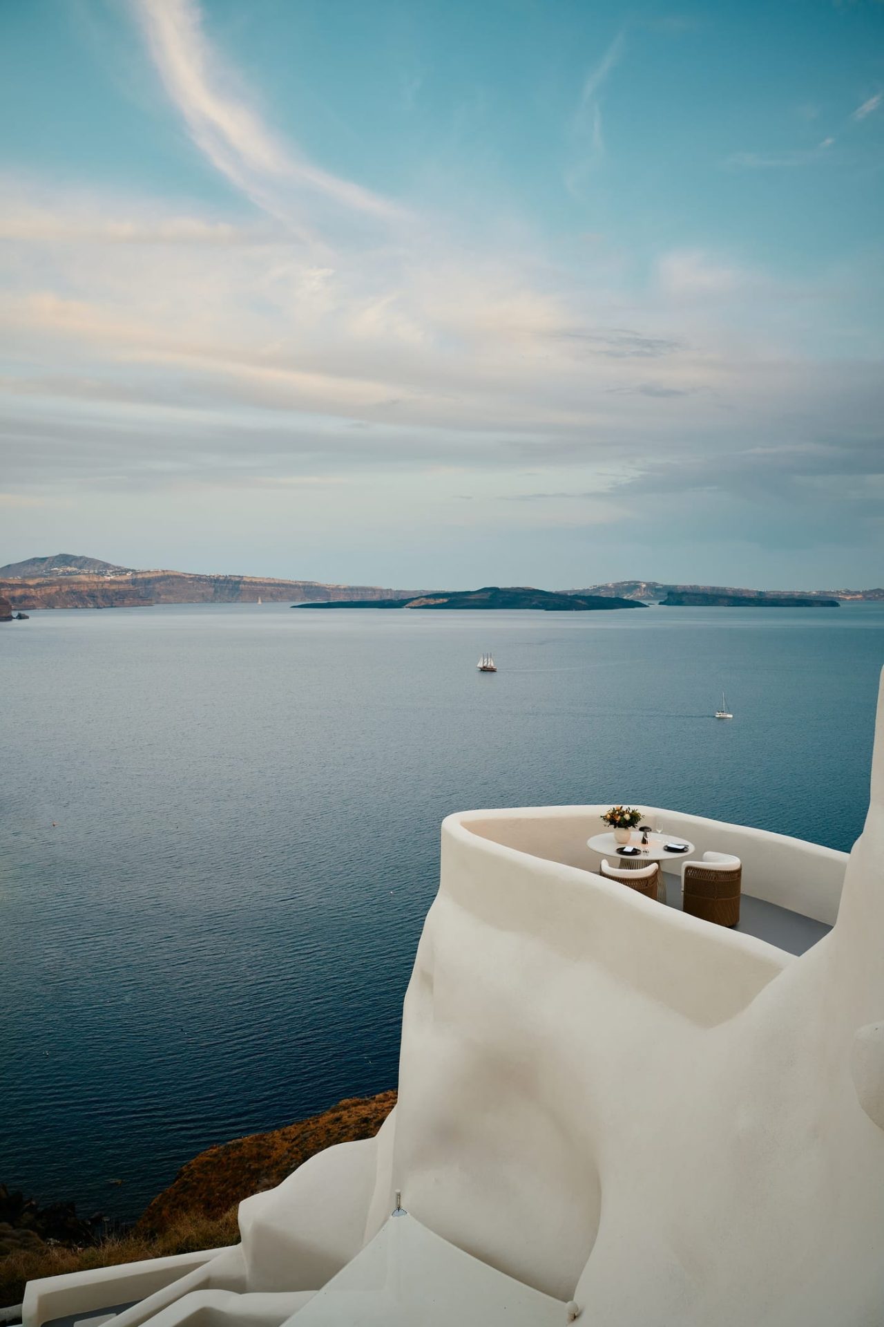 Mystique, a Luxury Collection Hotel, Santorini