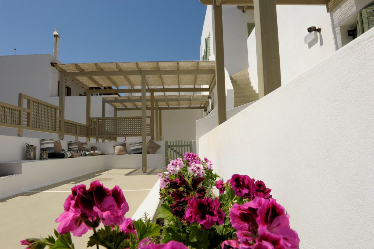 Almyris Rooms