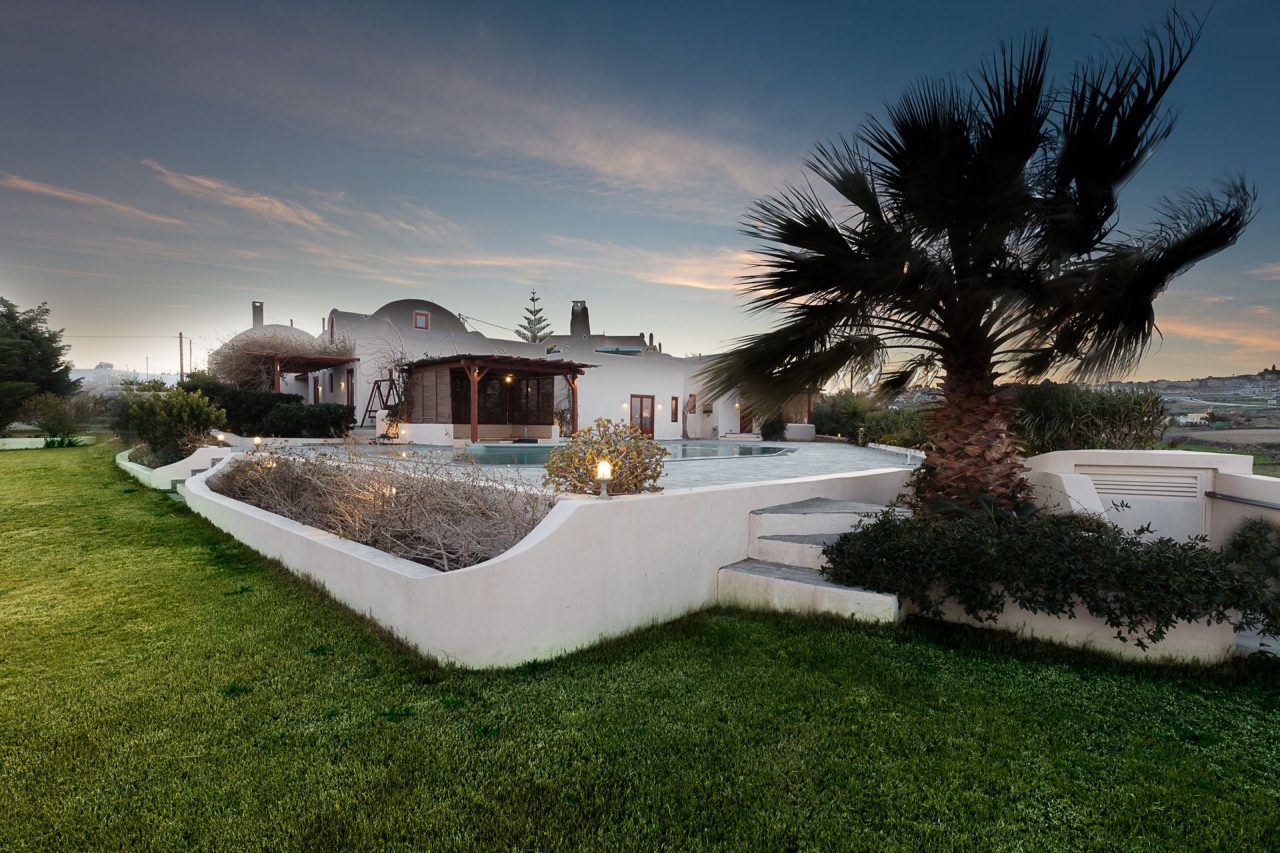 Aquaria Villa Santorini