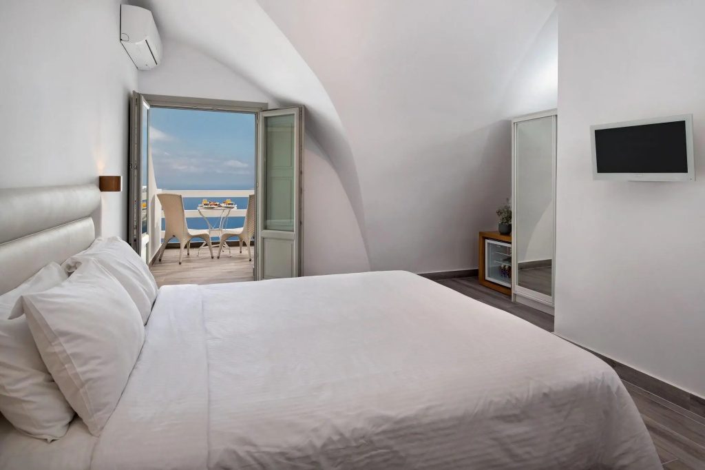 Thireas Hotel