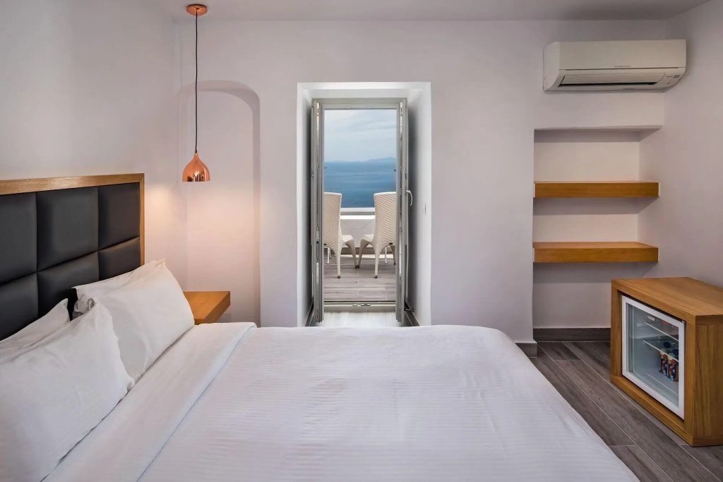 Thireas Hotel
