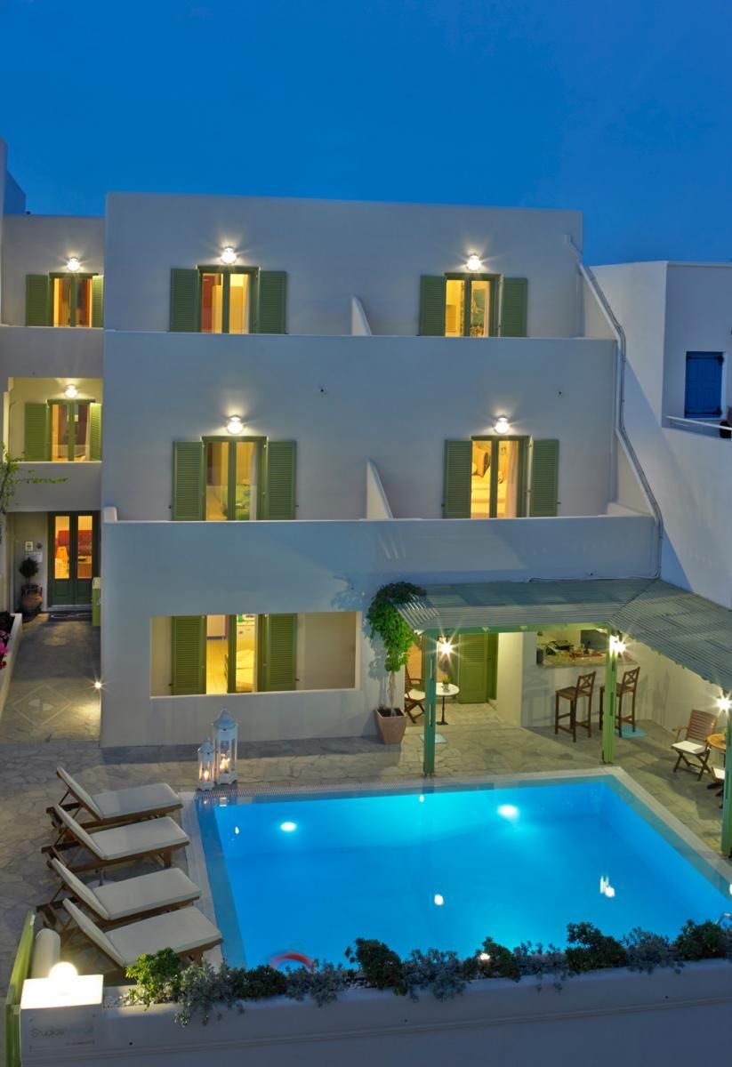 Studios Marios Santorini