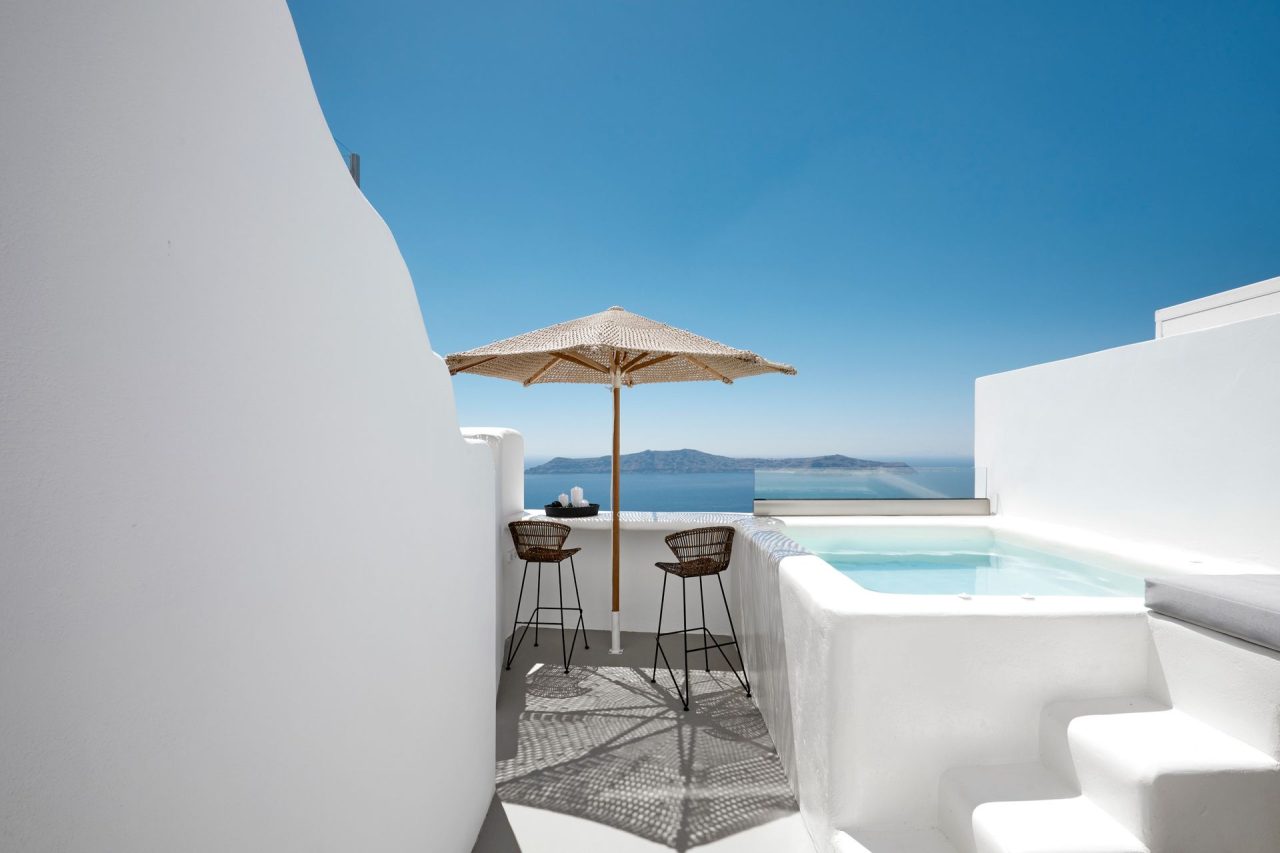You and Me Suites Santorini