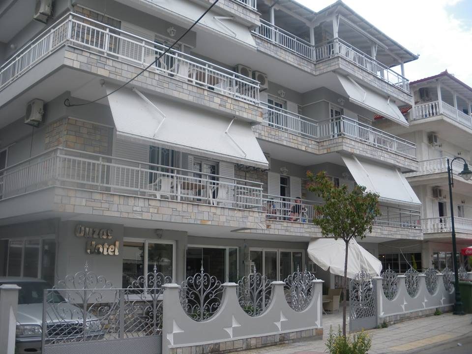 Ouzas Luxury Hotel