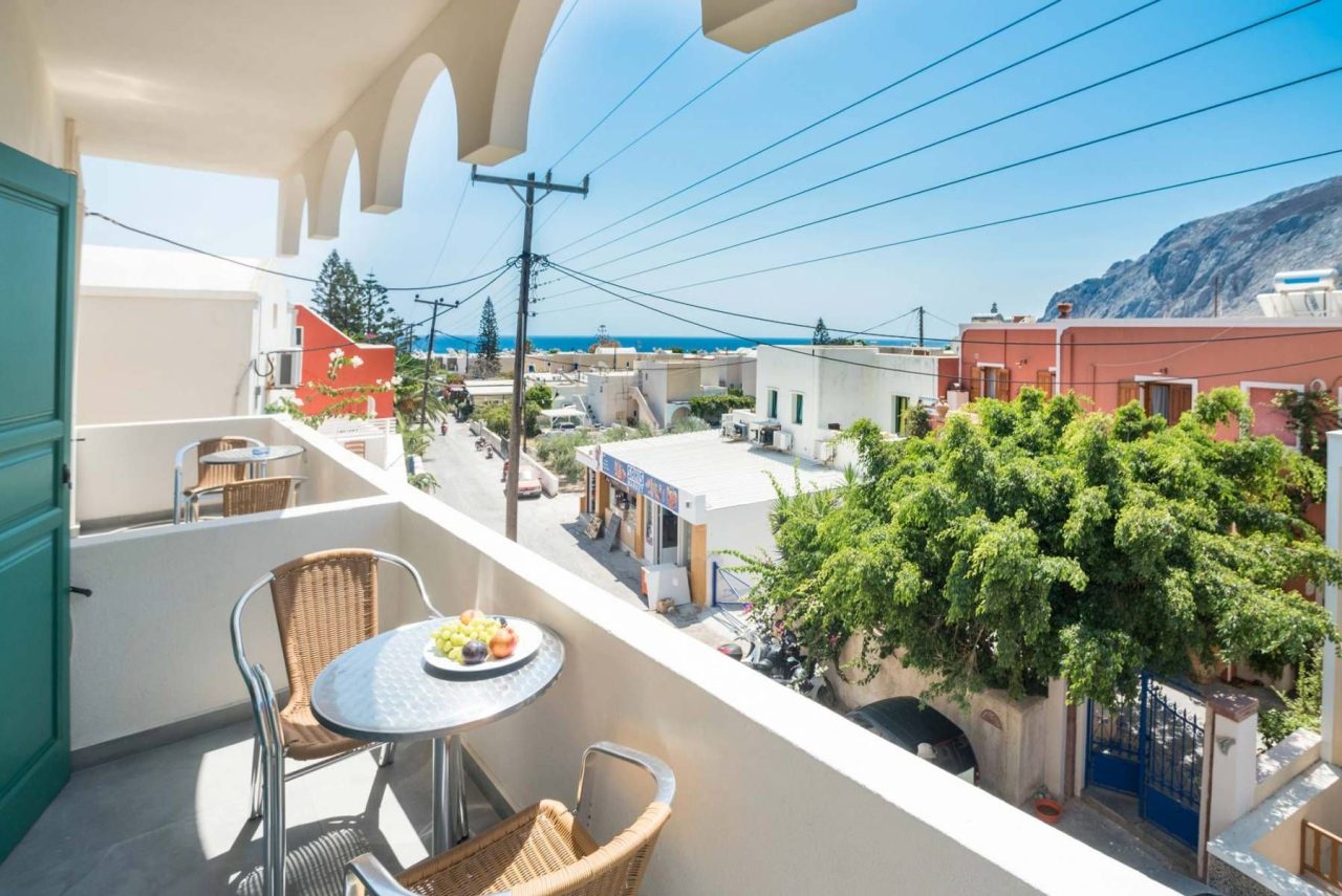 MARY STUDIOS AND APARTMENTS