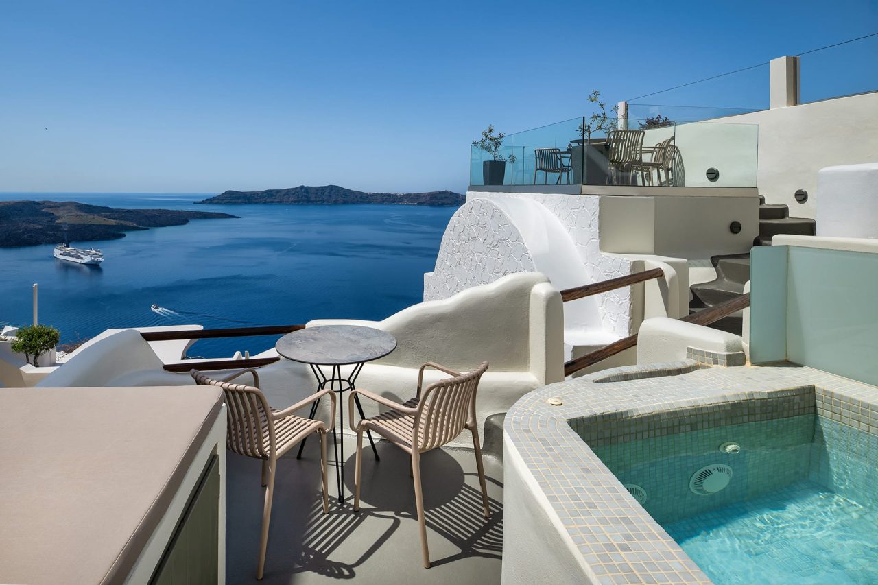 Aperto Suites - Adults Only