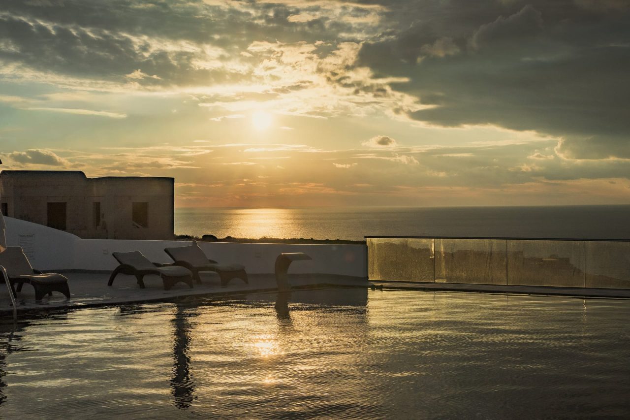 Serenita Luxury Suites
