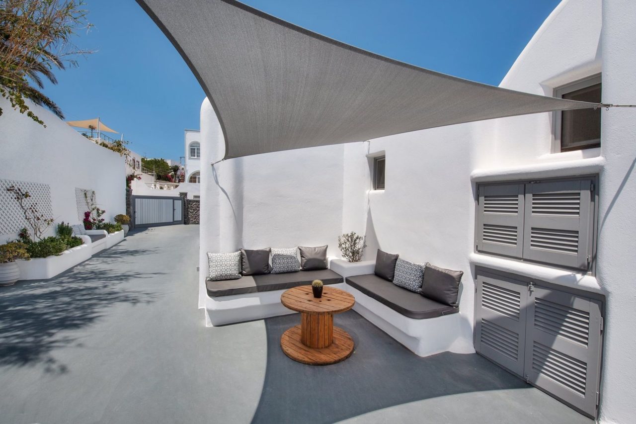 San Marino Suites