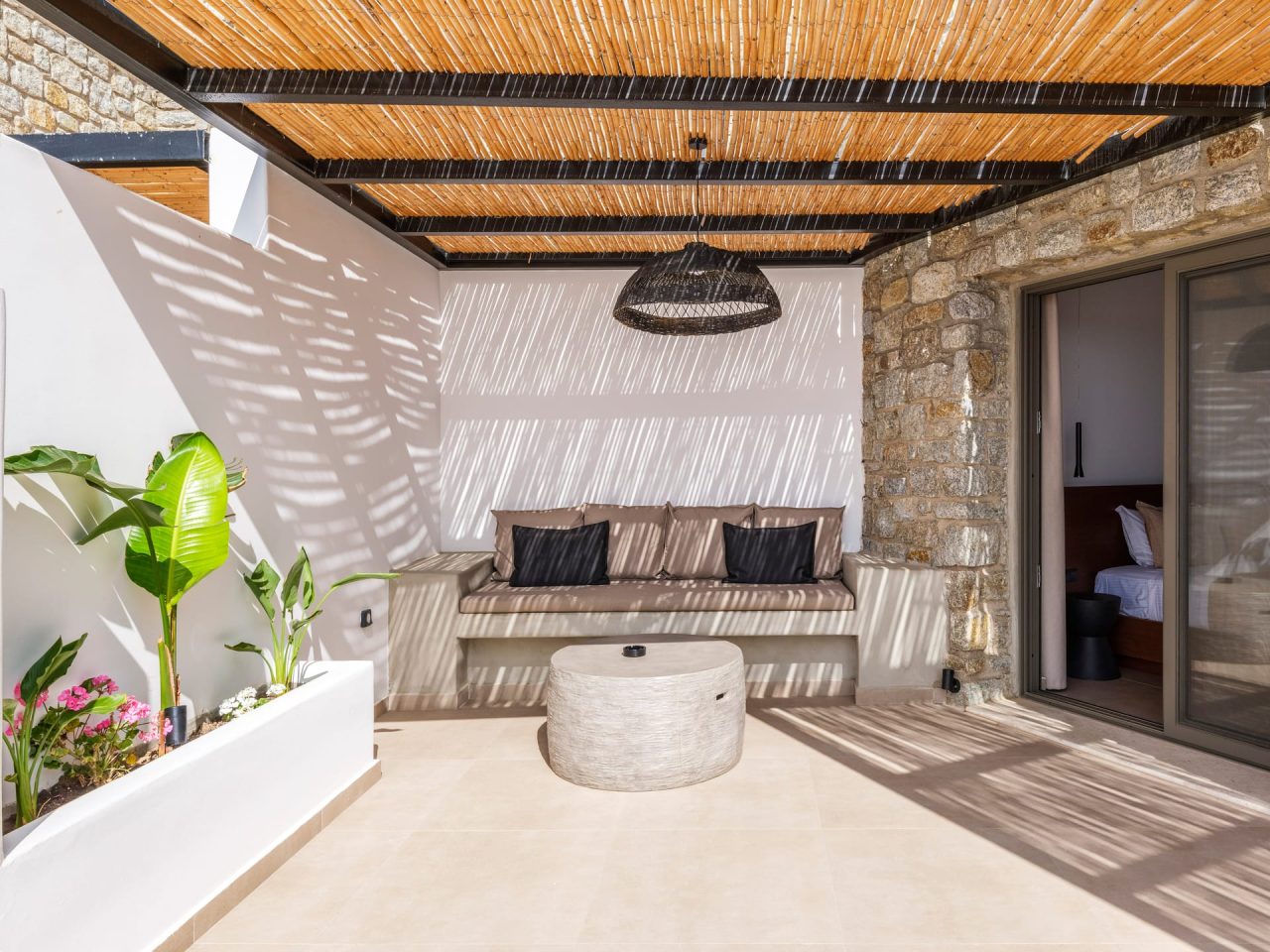 Villa Evi & Suites