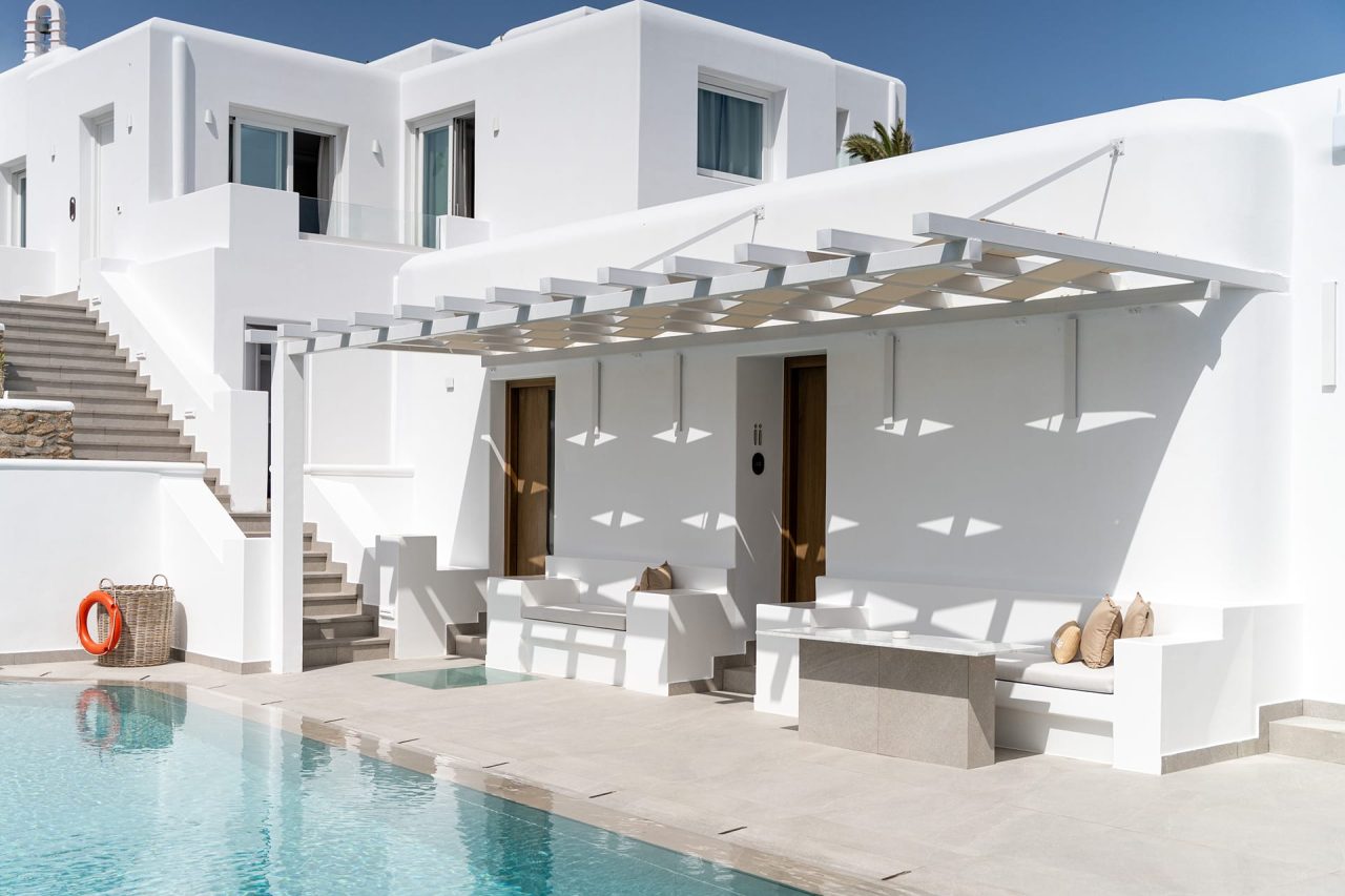 Kallos of Mykonos