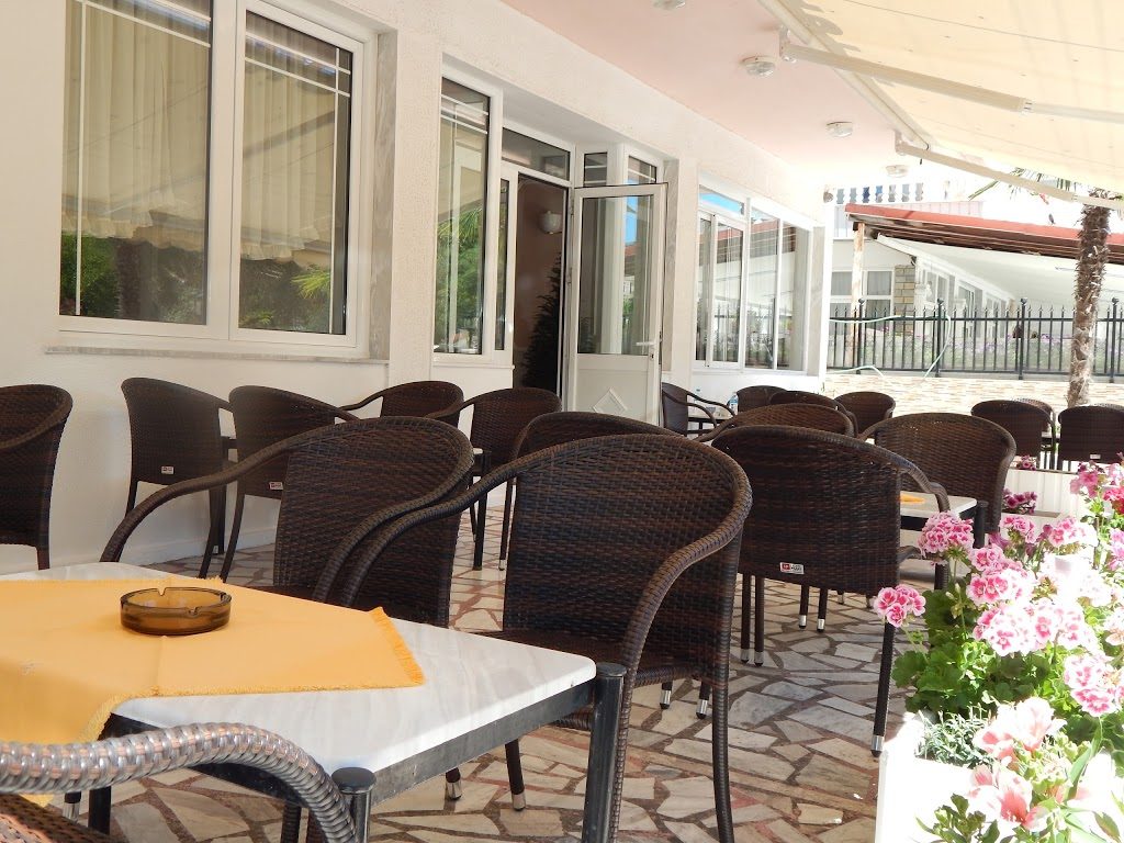 Gold Stern Hotel