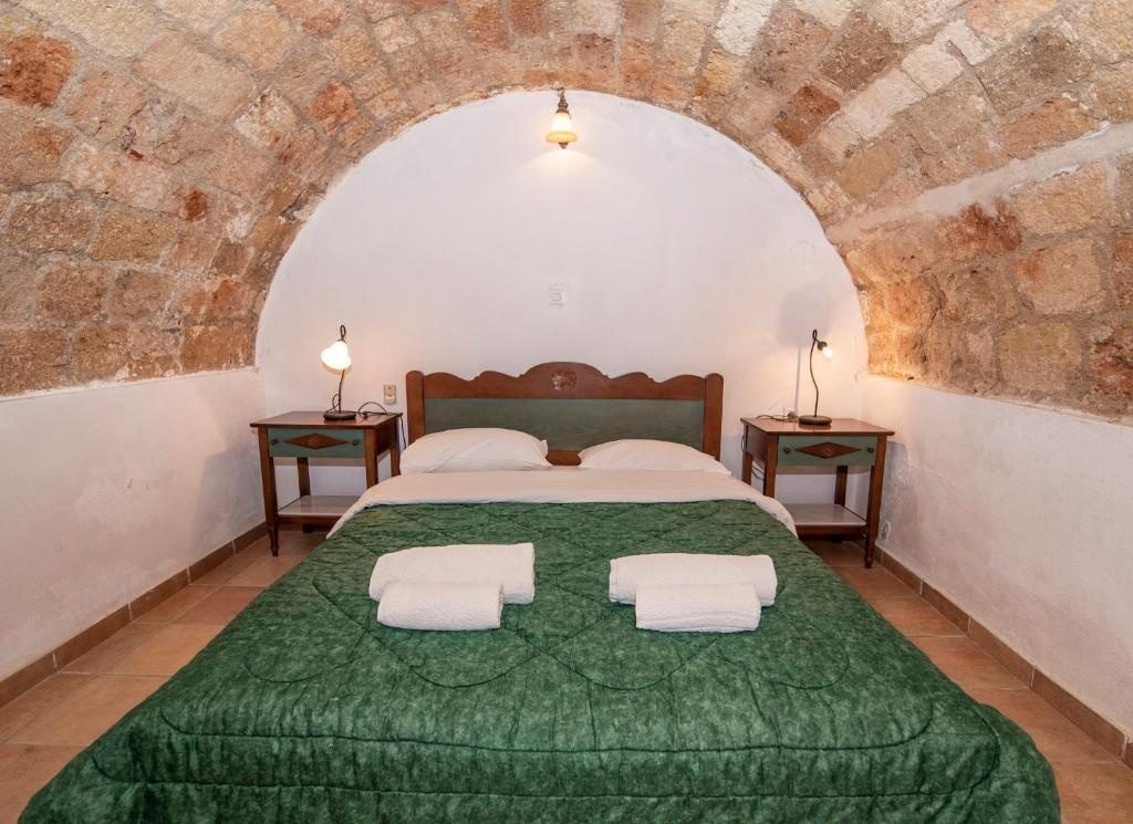 Goulas Traditional Guesthouse