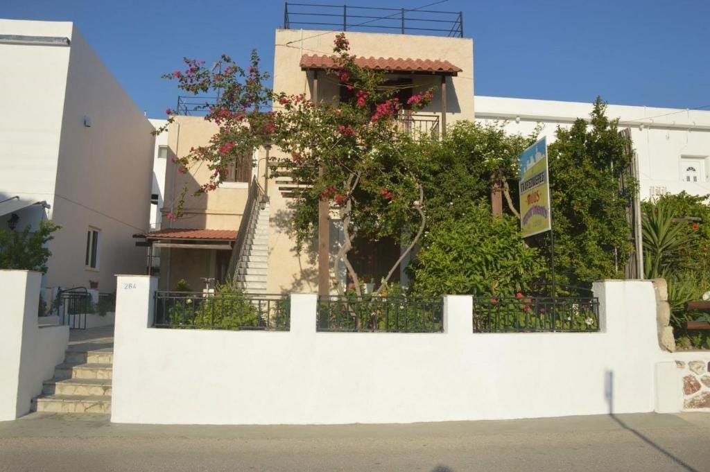 Milos Apartment