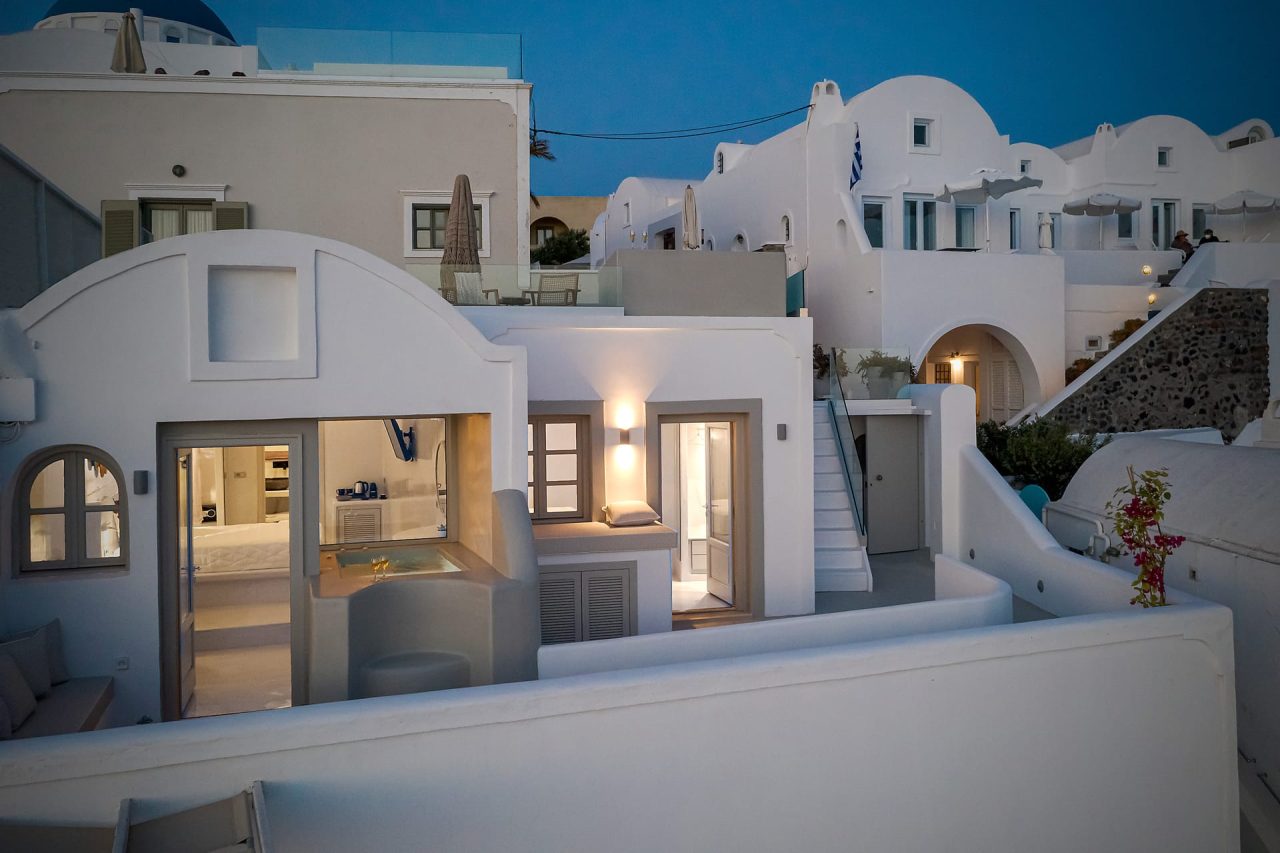 Kaleidoscope Imerovigli Suites