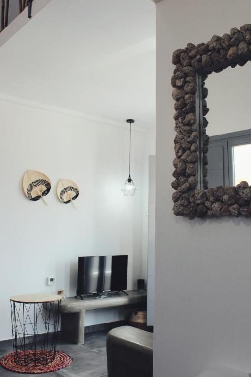 Aeron suites