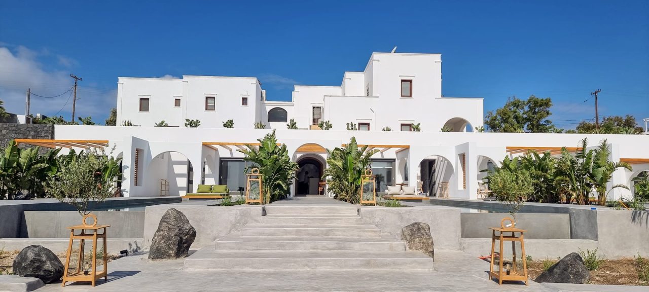 Numa Santorini
