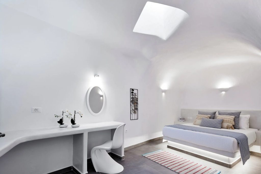 Mellow Luxury Cave