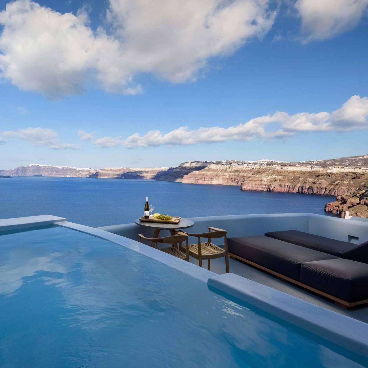 Avatar Suites Santorini