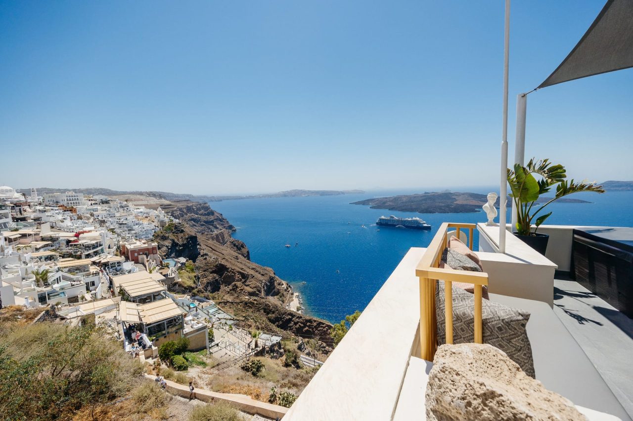 Kastro Suites Fira Santorini