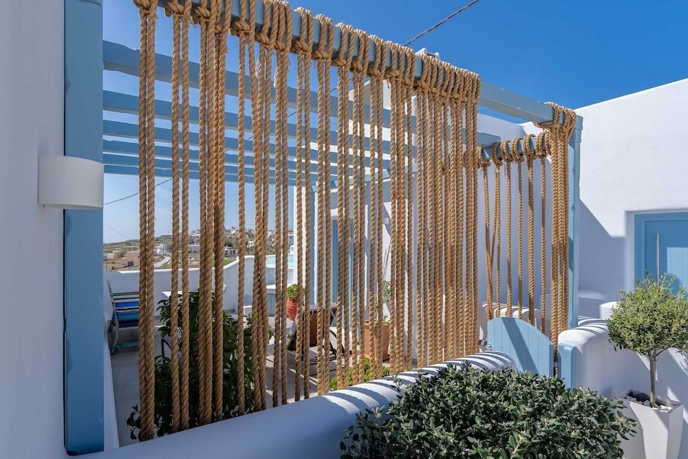 Aegean Blue Luxury Suites
