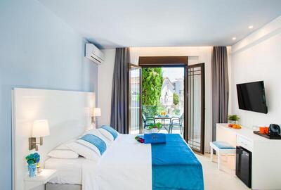 Acrotel Lily Ann Village, Никити, Гърция