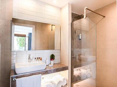 Acrotel Lily Ann Village - Double Room