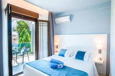 Acrotel Lily Ann Village - Family Room (2 Adults + 2 Children)