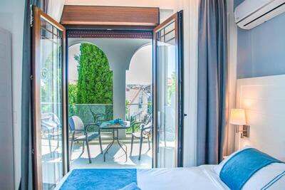 Acrotel Lily Ann Village - Superior Room