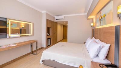 Ada Julian Marmaris - Classic Triple Room