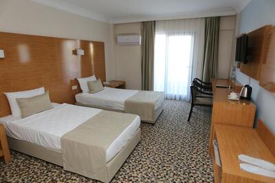 Ada Newday Resort Hotel - Single Room With Sea View