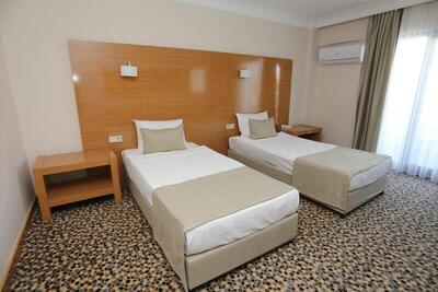 Ada Newday Resort Hotel - Single Room With Sea View