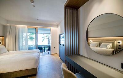 Akasha Beach Hotel & Spa - Dazzling Blue Sea View Outdoor Hot Tub