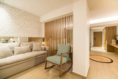 Akasha Beach Hotel & Spa - Azure Junior Suite Outdoor Hot Tub