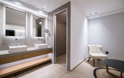 Akasha Beach Hotel & Spa - Urban Chic City View Outdoor Hot Tub