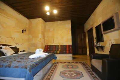 Akuzun Stone Hotel - King Suite