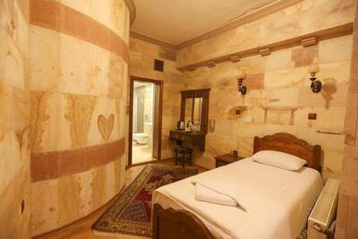 Akuzun Stone Hotel - Superior Triple Room