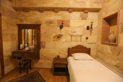Akuzun Stone Hotel - Superior Triple Room